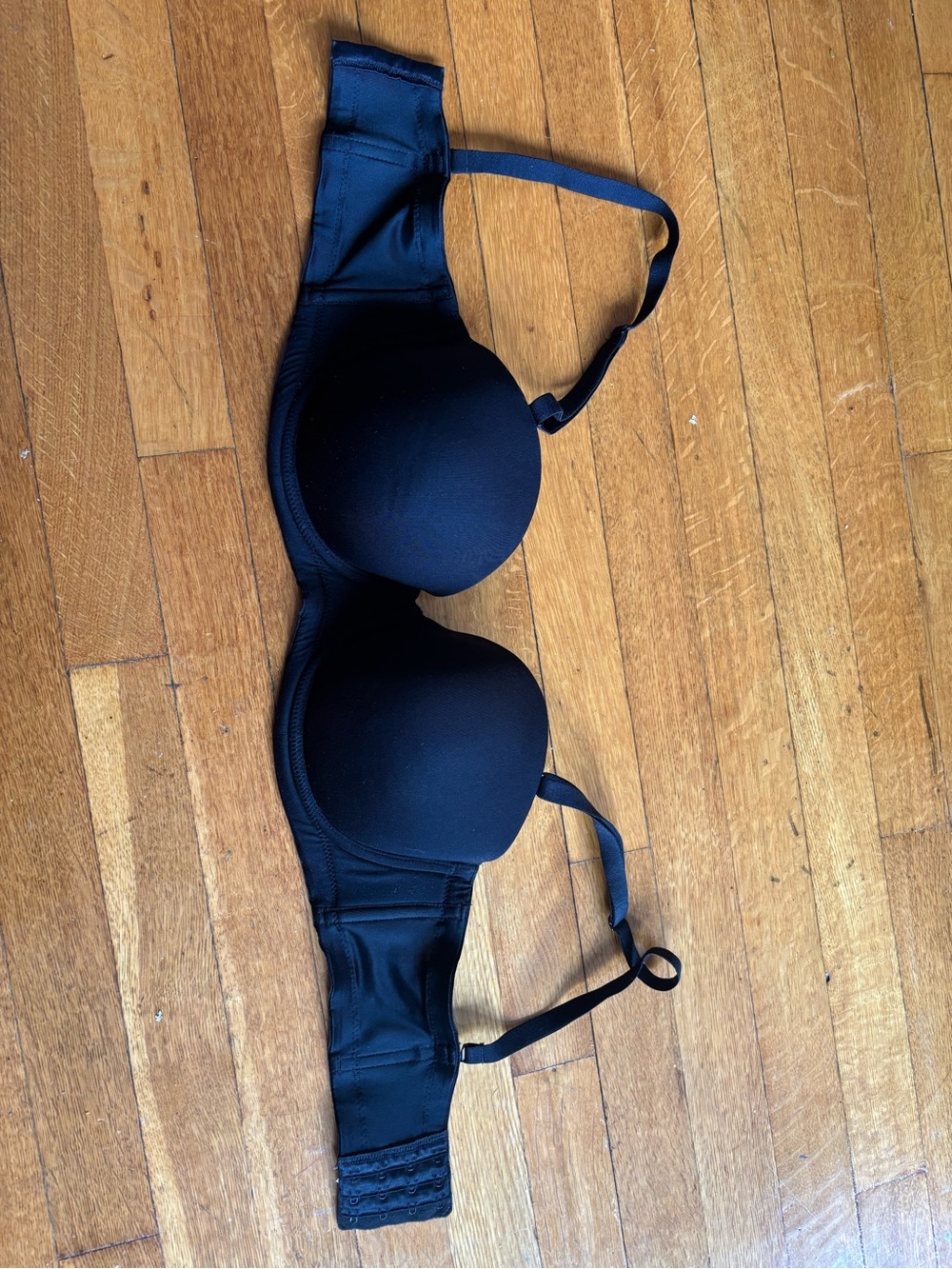 Wacoal Black Bra 34DD